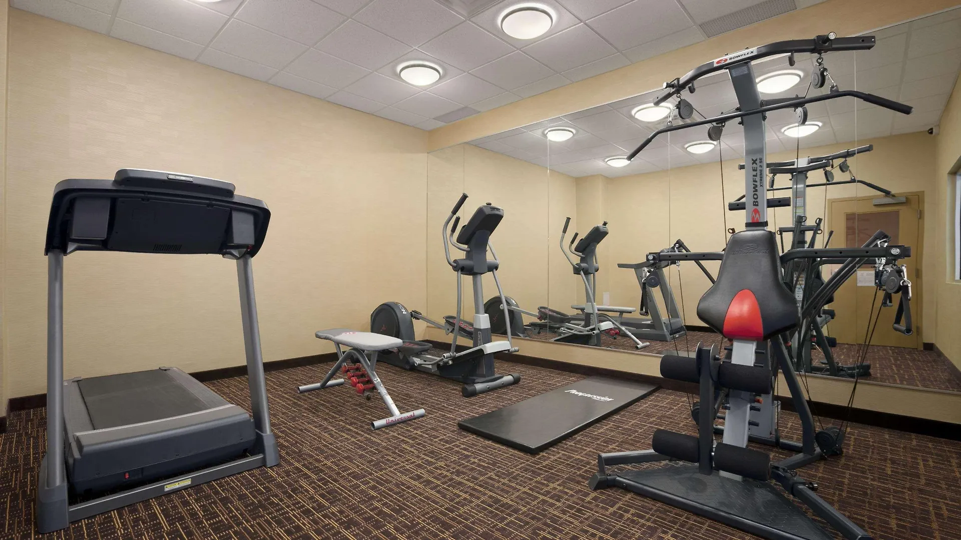 Days Inn & Suites By Wyndham Winnipeg Airport Manitoba