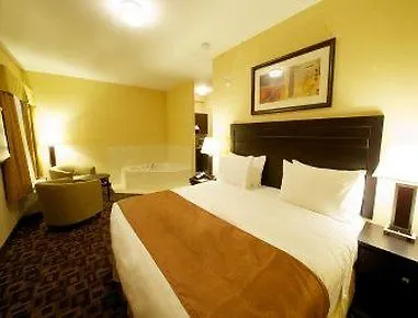 Days Inn & Suites By Wyndham Winnipeg Airport Manitoba Canada