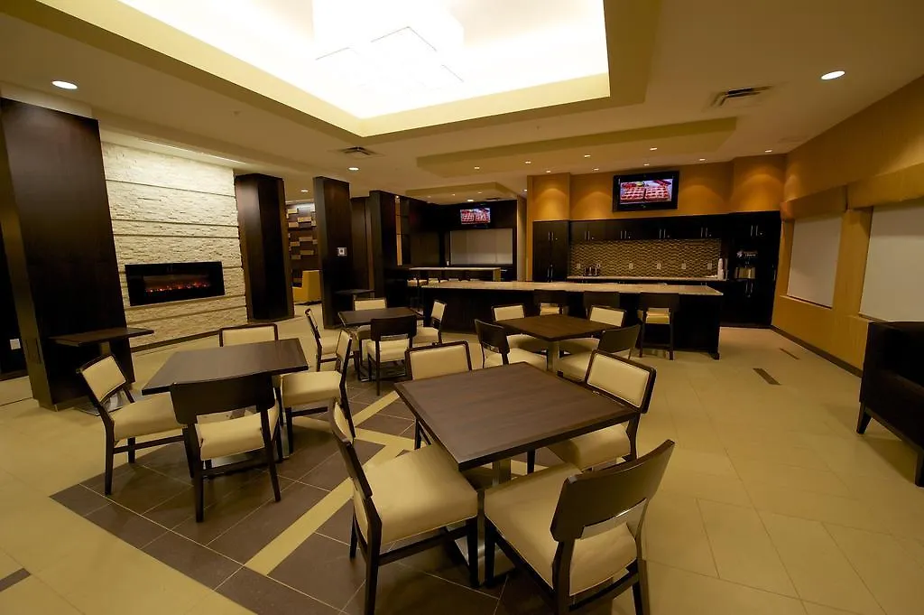 Days Inn & Suites By Wyndham Winnipeg Airport Manitoba 3*,  Canada