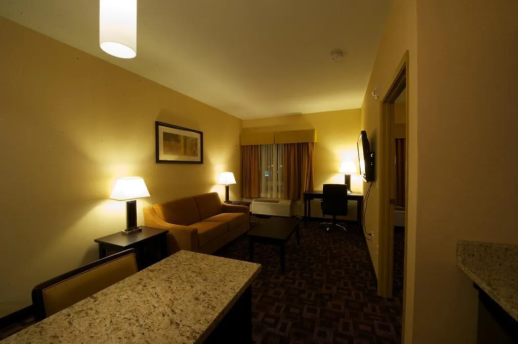 Days Inn & Suites By Wyndham Winnipeg Airport Manitoba 3*,  Canada