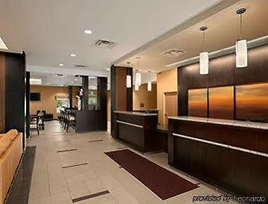 Days Inn & Suites By Wyndham Winnipeg Airport Manitoba